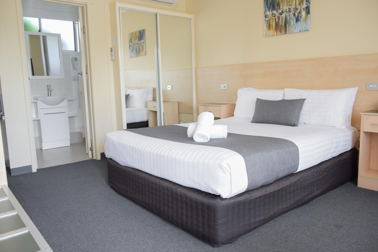 Beachway Motel Ulverstone Exterior photo